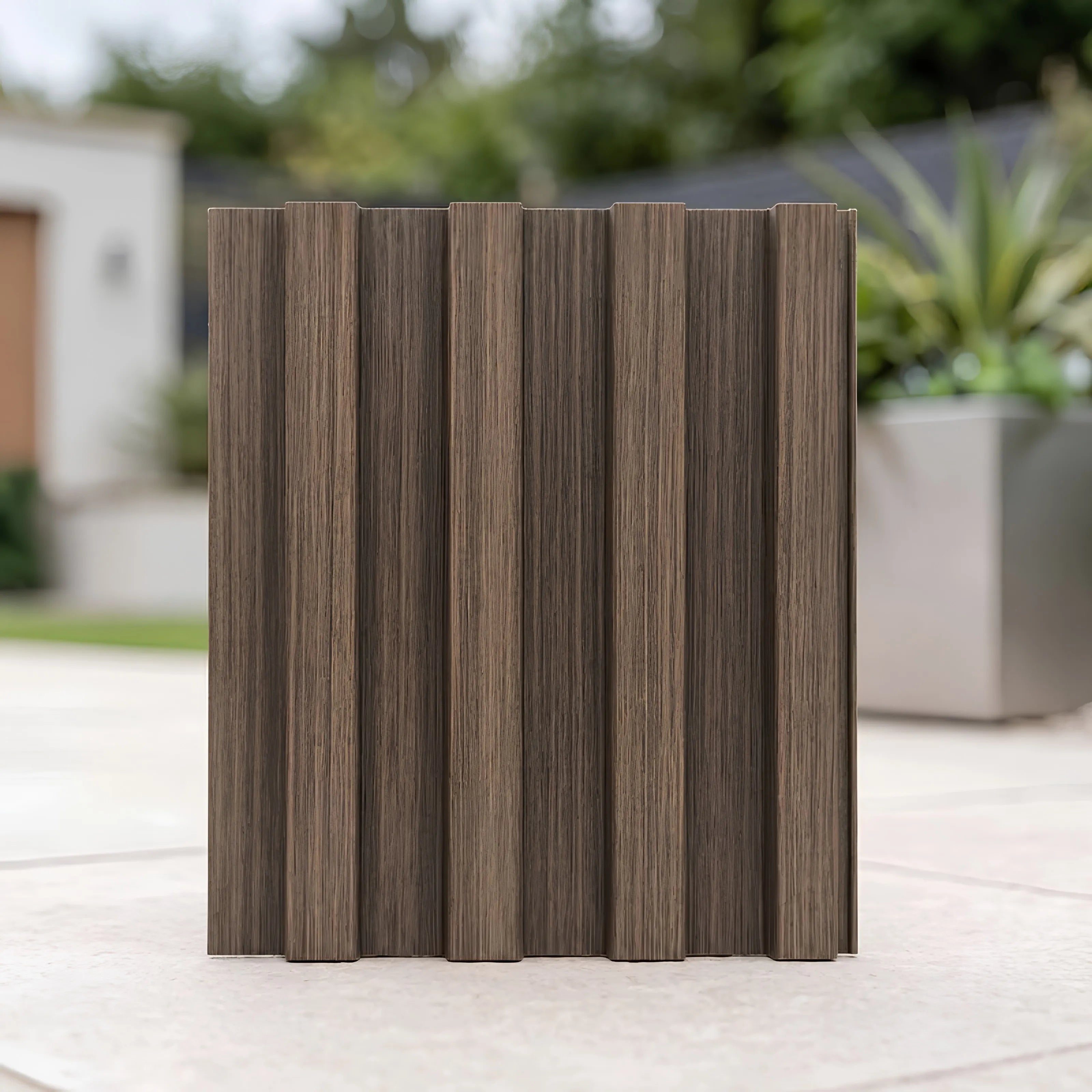 Dark oak seamless WPC wall panels 15×240cm pack of 16 – Solid Furniture UK