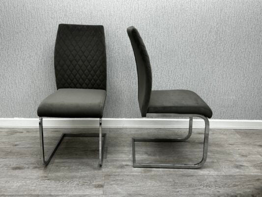 Space-saving Round Dining Table Set for Contemporary UK Homes