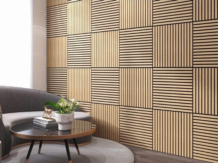 3D decorative full wall installation with 60×60 cm light oak acoustic panels, showing uniform coverage and modern design.