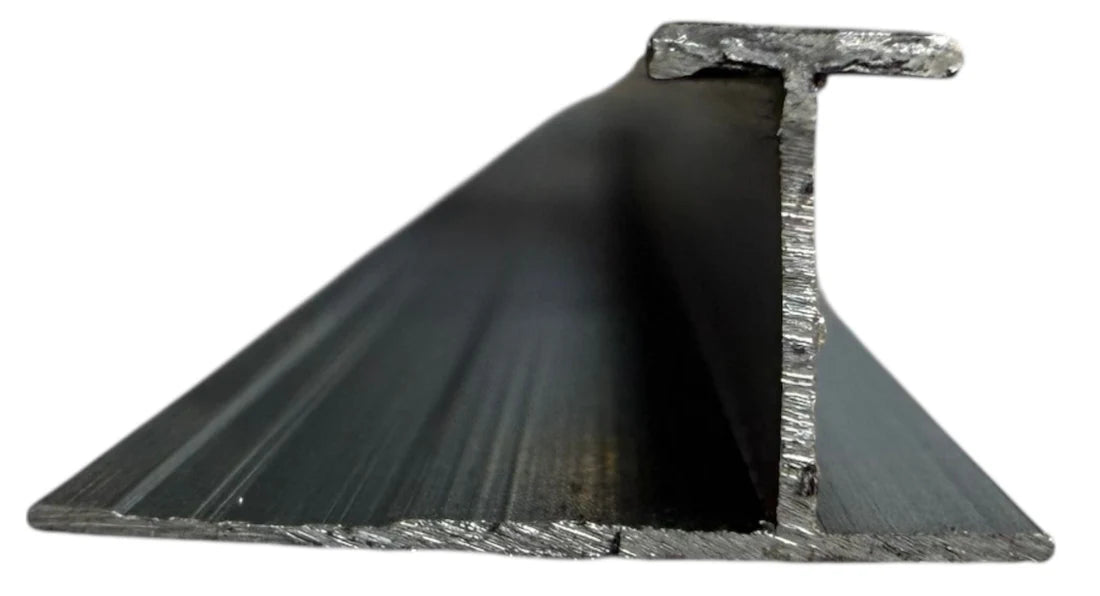 Black aluminium I strip for wall panels – side view highlighting profile design for joining PVC wall panels with a clean professional finish by Solid Furniture U