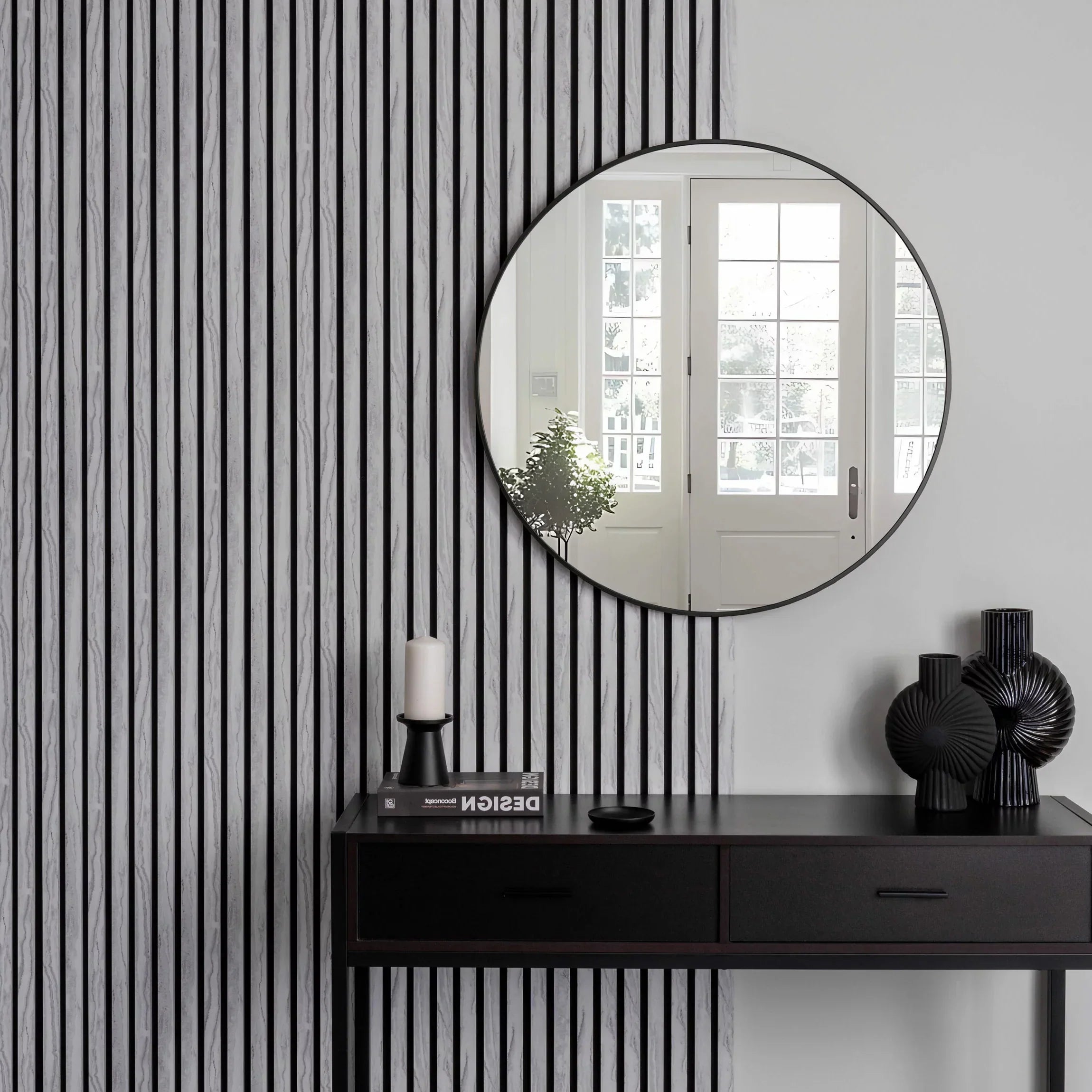 White Marble Acoustic Slatted Wall Panels by Solid Furniture LTD installed in a drawing room, creating a luxurious and acoustically optimized interior